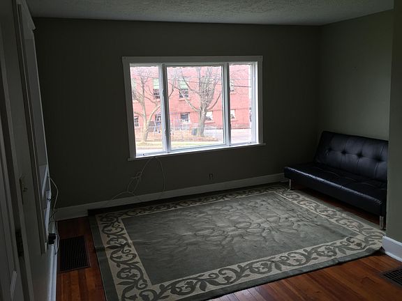3rd image of 48 E Henrietta Rd