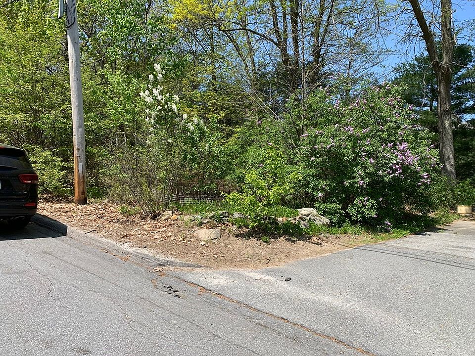 2nd image of 4 Barrows Rd