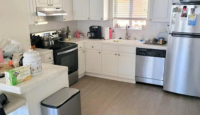 910 S Catalina Ave #2L — Photo 1