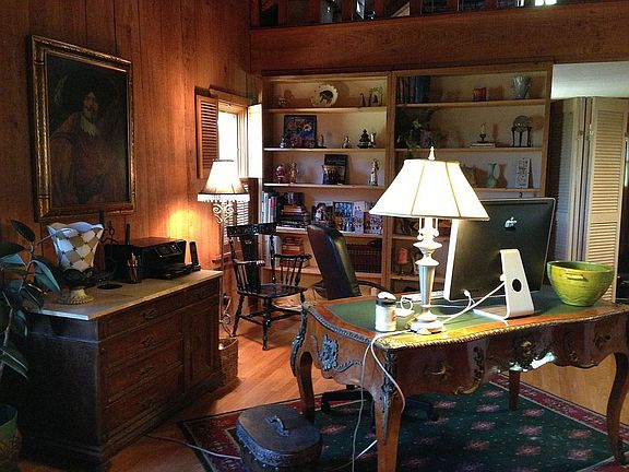 great room/library