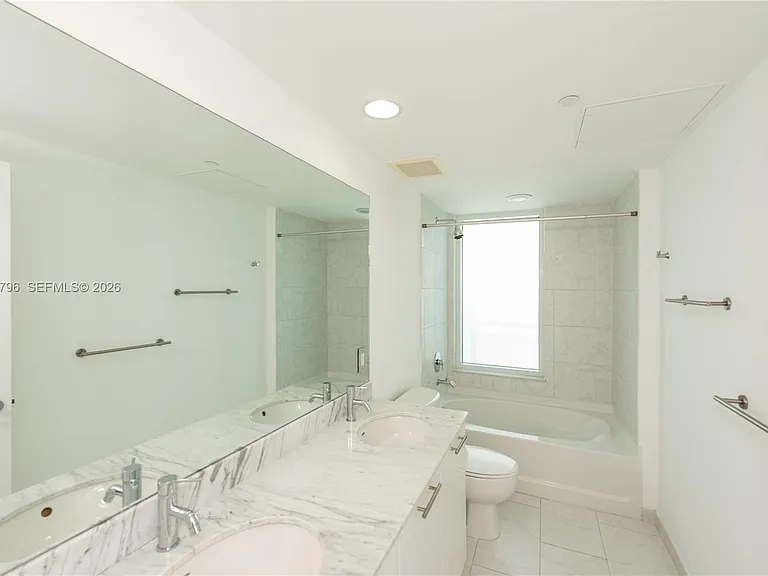 951 Brickell Ave #2100 — Photo 16