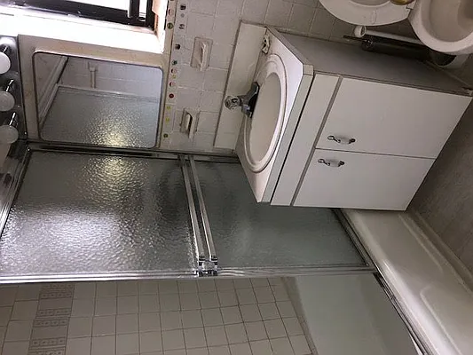 Sold by Dom Realty | media 3