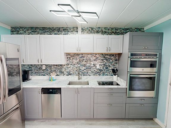 5th image of 300 Miracle Strip Pkwy SW Unit 2B
