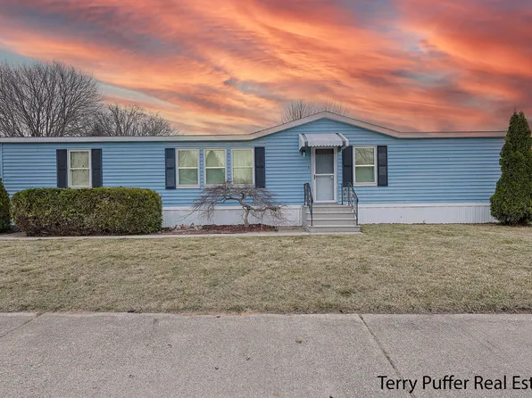 4120 Deerrun Ln, Muskegon, MI 49442