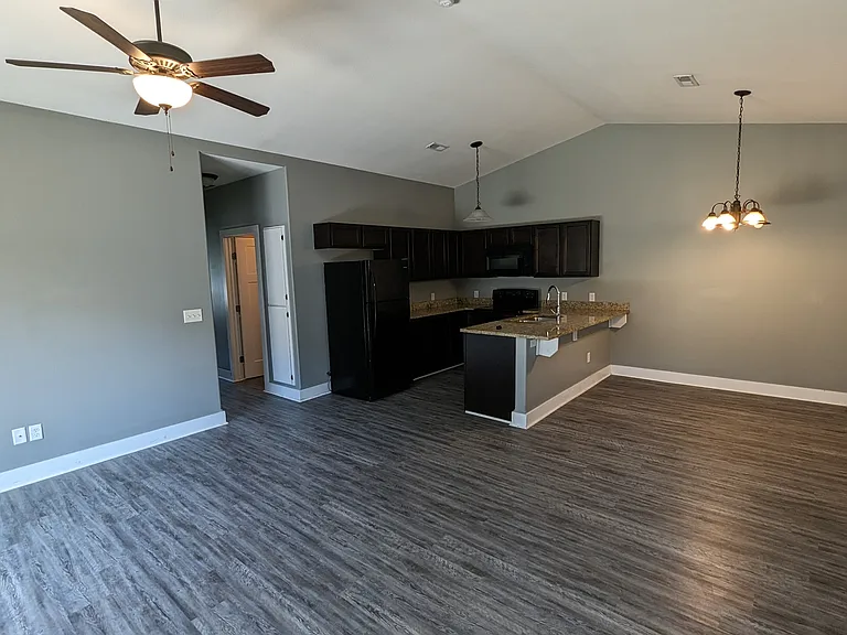 3348 E Sunflower Dr — Photo 3