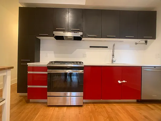 Sold by Cavanagh Properties LLC | media 9