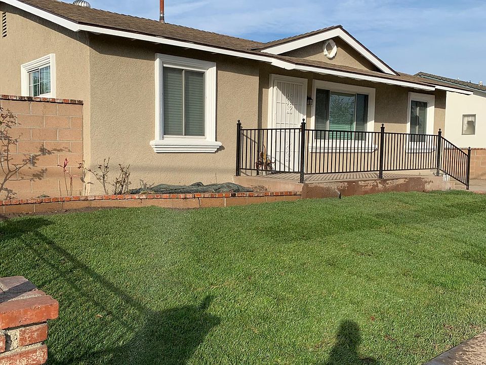 2nd image of 5681 Orange Ave