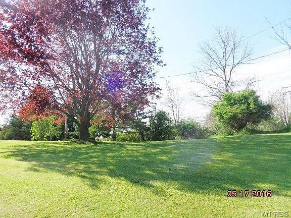 4th image of 9389 Merrill Dr