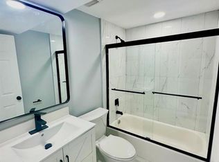 320 Sunshine Dr, Pompano Beach, FL 33066