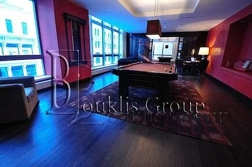 4th image of 2 Gold St APT 25f