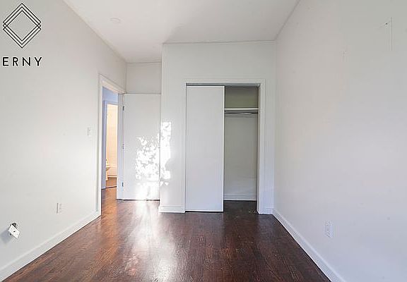 5th image of 188 Tompkins Ave #3R