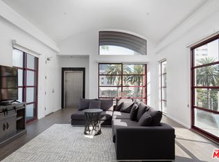 219 California Ave APT 301, Santa Monica, CA 90403