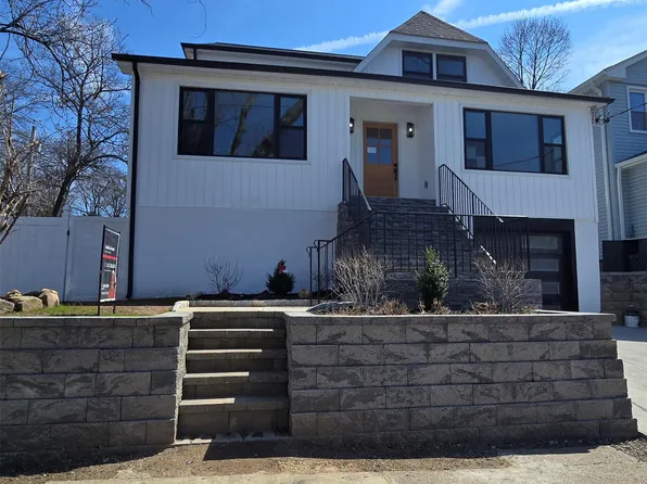 8 Hunt Avenue, Yonkers, NY 10710