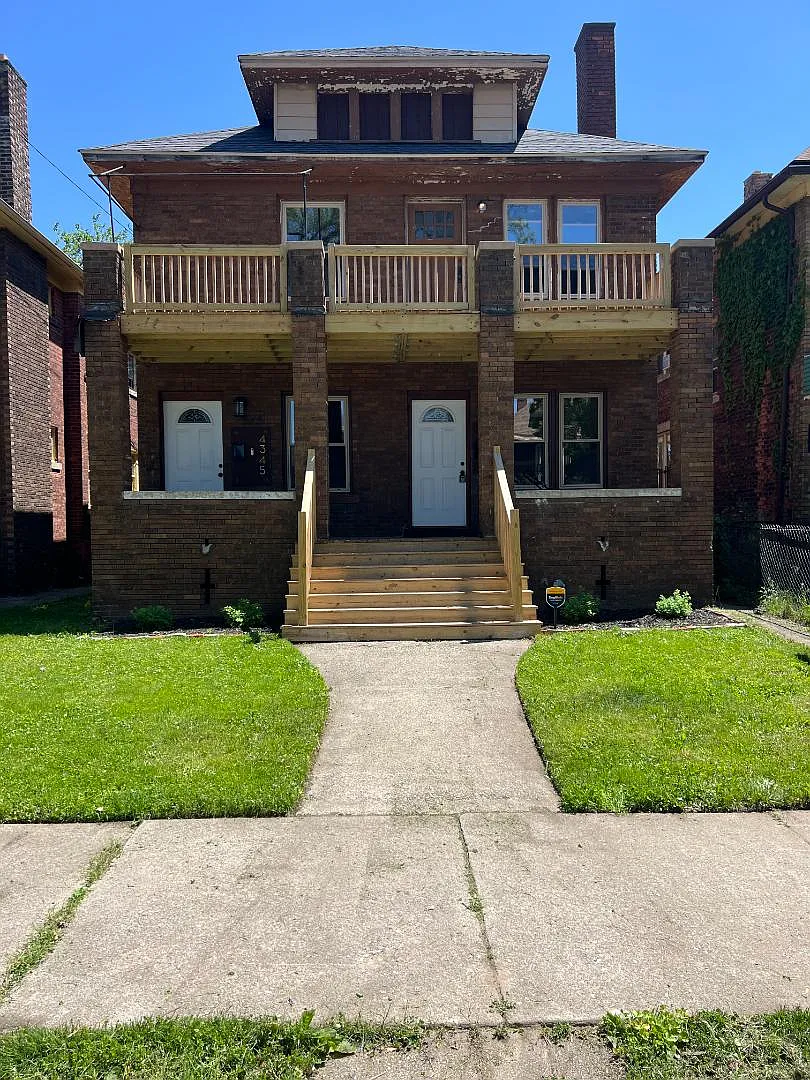 4345 W Euclid St - 4345 W Euclid St — Photo 1