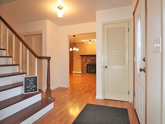 4th image of 2111 Bellewood Ave