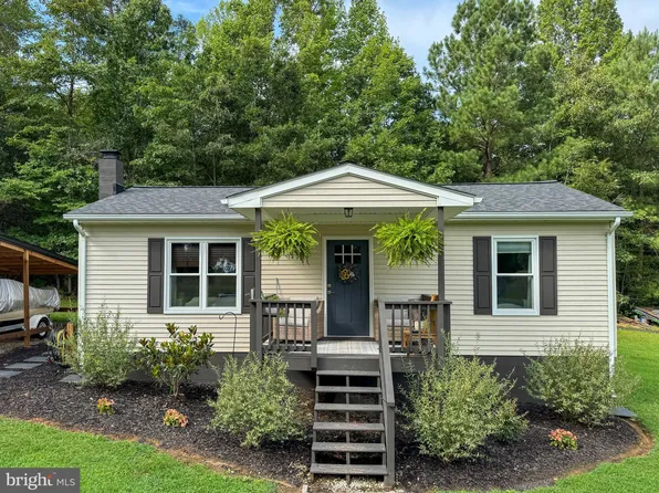 3843 Buckner Rd, Bumpass, VA 23024