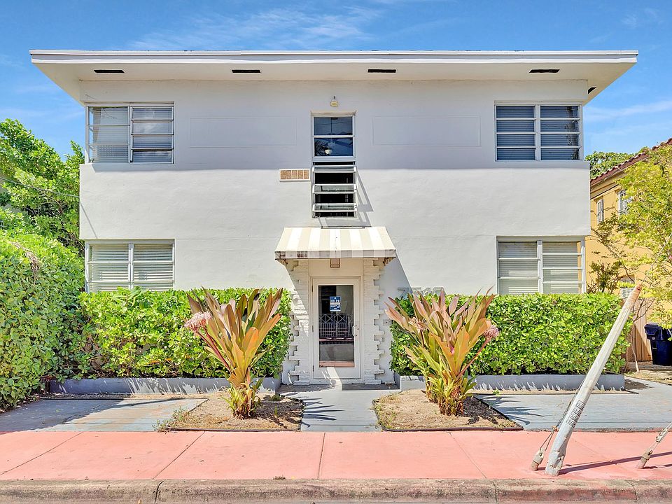 1st image of 7510 Byron Ave APT 5