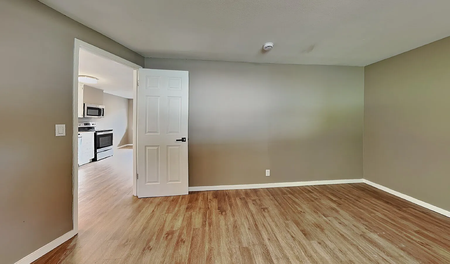 1 bed, 1.0 bath, 500 sqft, $1,225 — Photo 4