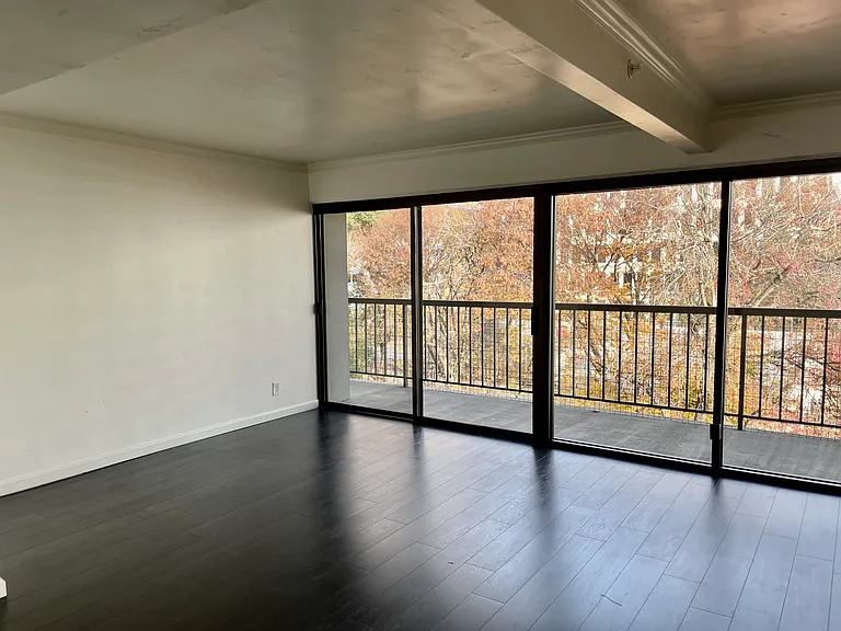 500 N St #603 — Photo 9