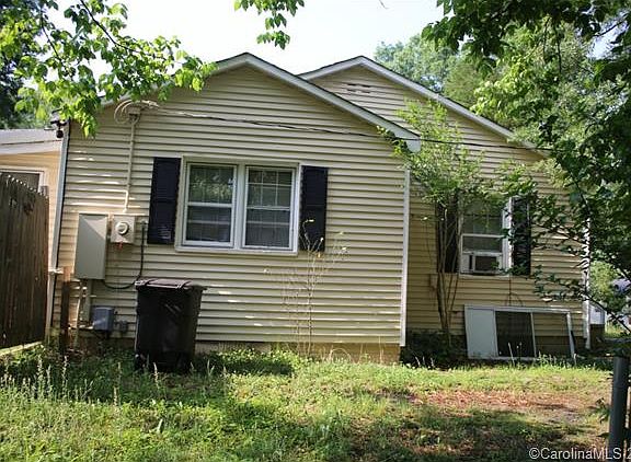 3rd image of 405 N Lackey St
