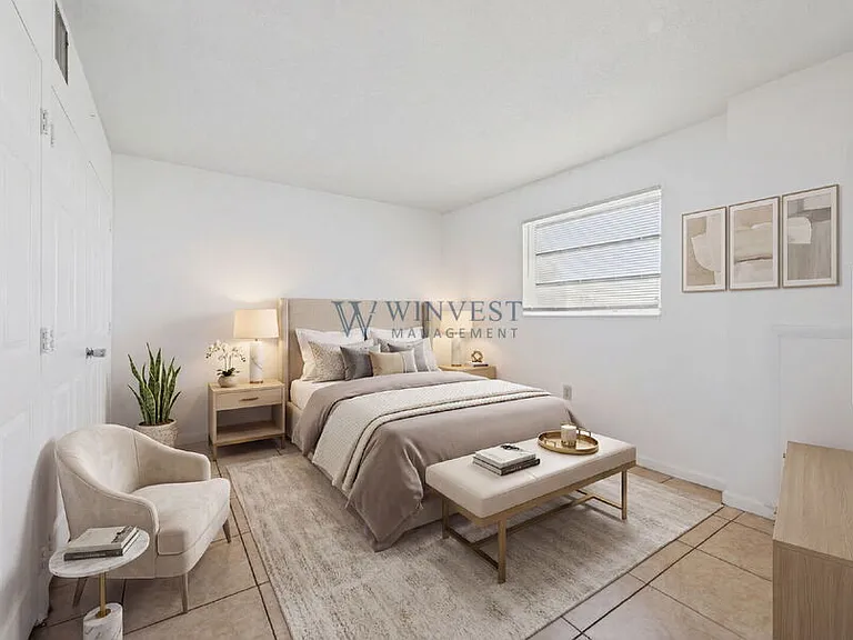 Presidential View Apartments — Photo 31