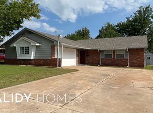 5421 NW 65th St, Warr Acres, OK 73132