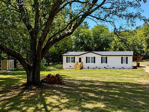 3rd image of 188 Deer Valley Dr
