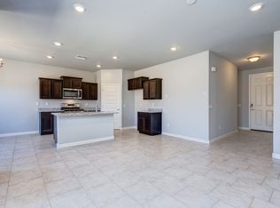 1040 W Still Glen Trl, Sahuarita, AZ 85629