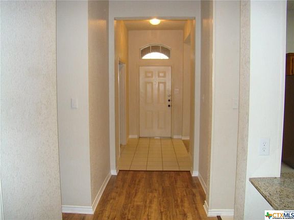 2nd image of 518 Moccasin Dr