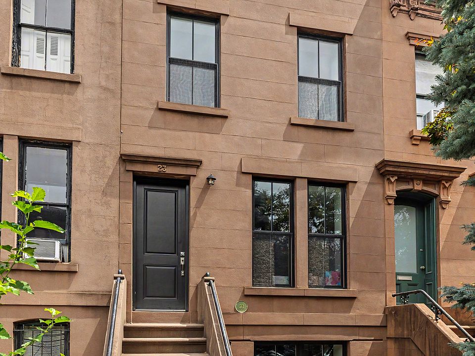 1st image of 23 2nd St Unit 1