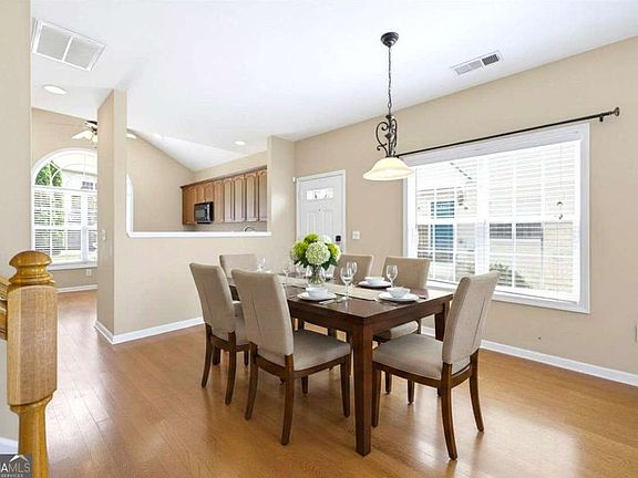 5th image of 358 Guibor Ct NW #6