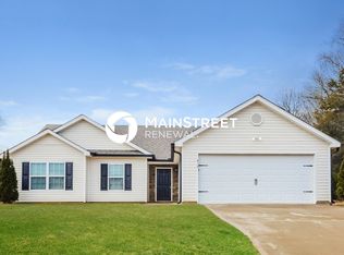 410 Arthurs Ln, Covington, GA