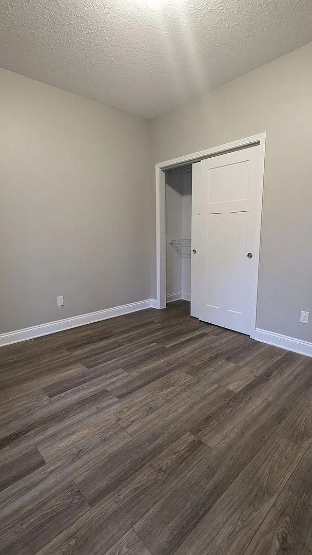Rental - 642 Treadway Blvd. Sheffield Lake — Photo 3