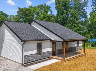 3881 N Hickory Hills Ln, Austin, IN 47102