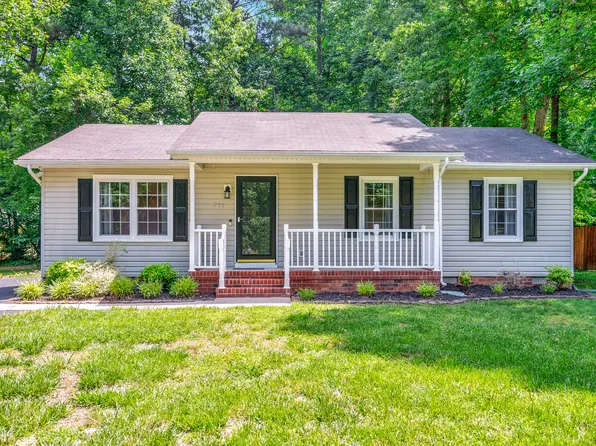 204 Peace Dr, Ruther Glen, VA 22546