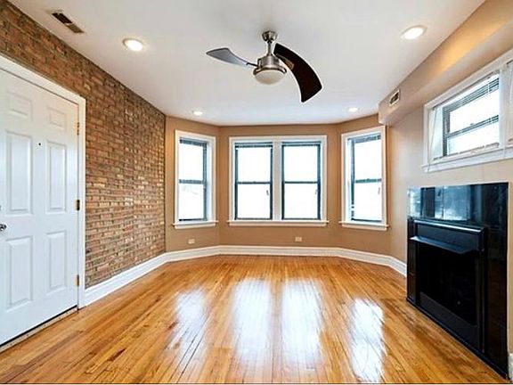 4th image of 6610 S Kenwood Ave APT 208