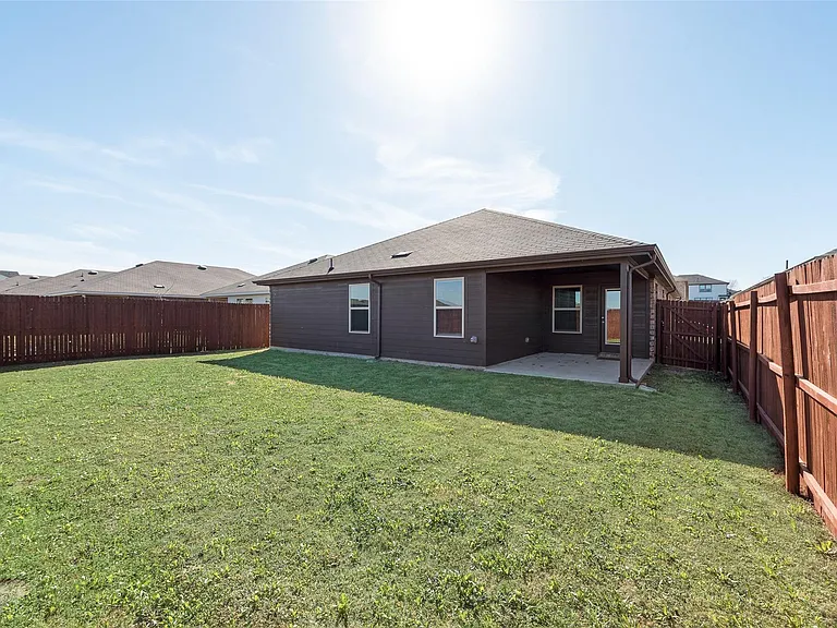 4016 Huntington Dr — Photo 31
