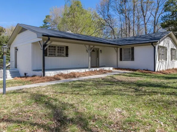 4513 Eldorado Dr, Greensboro, NC 27406