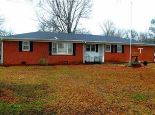 922 4th St NW, Red Bay, AL 35582