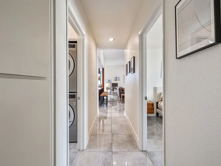 427 N Calle Rolph — Photo 18