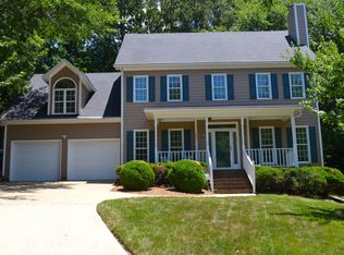 4401 Queenstown Ct, Raleigh, NC 27612
