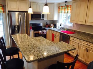 44 Brady Ave, Derry, NH 03038