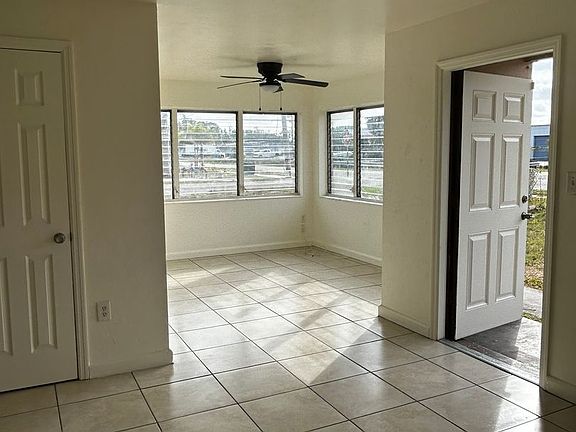 3rd image of 2429 Canal St