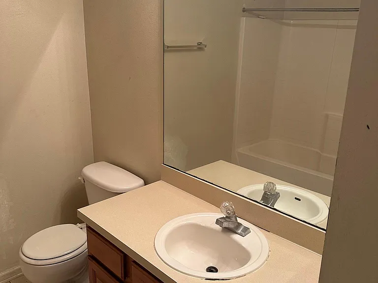 9595 Amarante Cir #16 — Photo 15