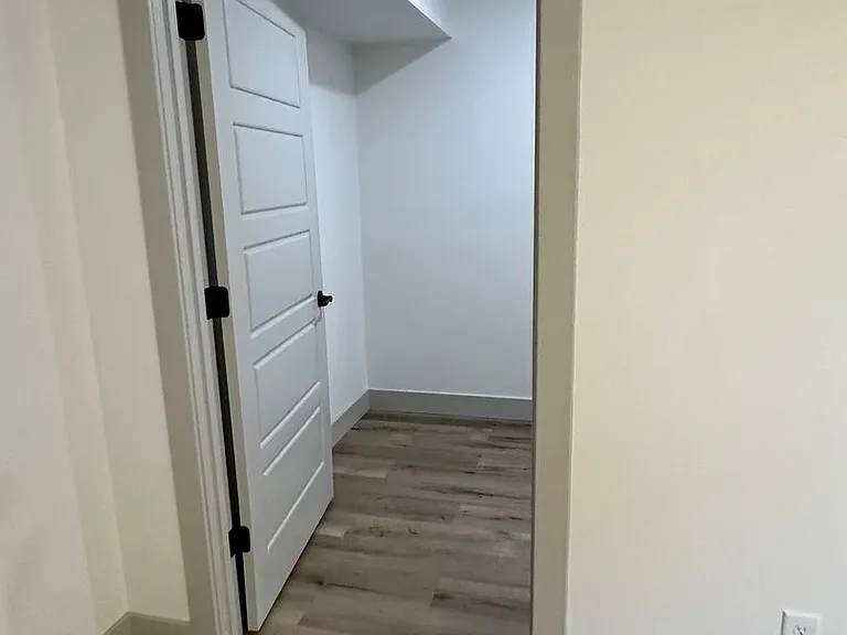 932 Cottage Hill Way — Photo 107