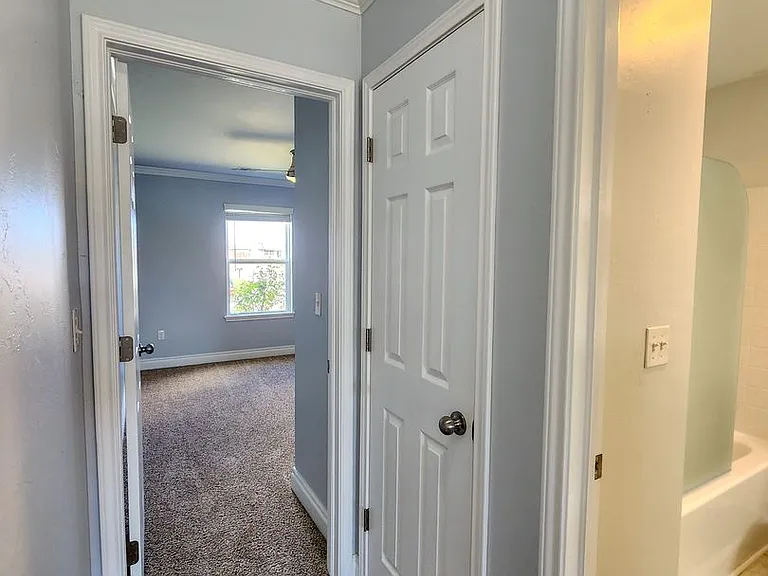 1937 Timber Dale Dr — Photo 31