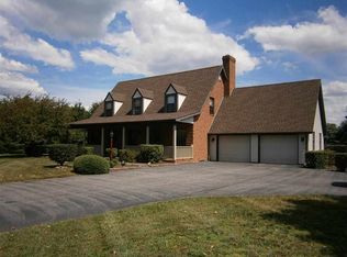 675 Mohawk Rd, Newville, PA 17241