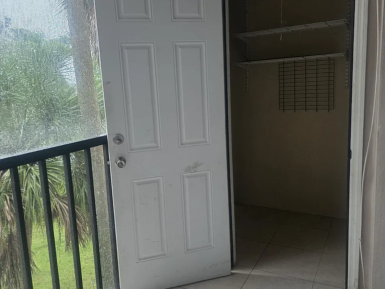 8730 SW 133rd Avenue Rd #32 — Photo 18