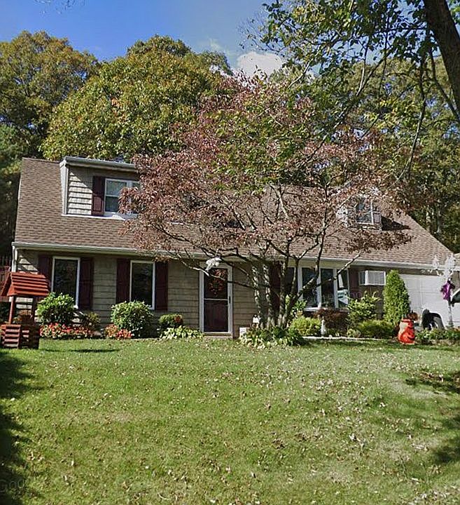 1st image of 166 Rosemont Ave