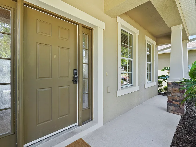 8457 Karpeal Dr — Photo 2